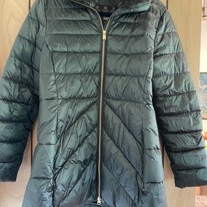 Barbour Long Coat w Fur Collar